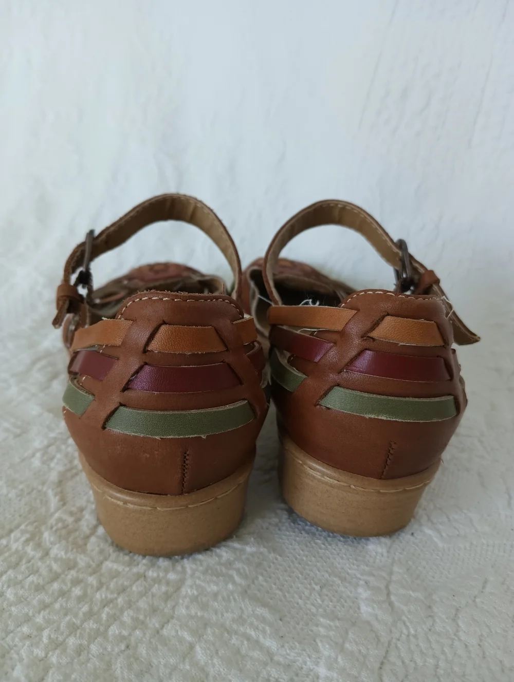 Softspots Brown Multi-Color Woven Leather Sandals Closed Toe Hippie Short Heel 6 - Picture 5 of 13